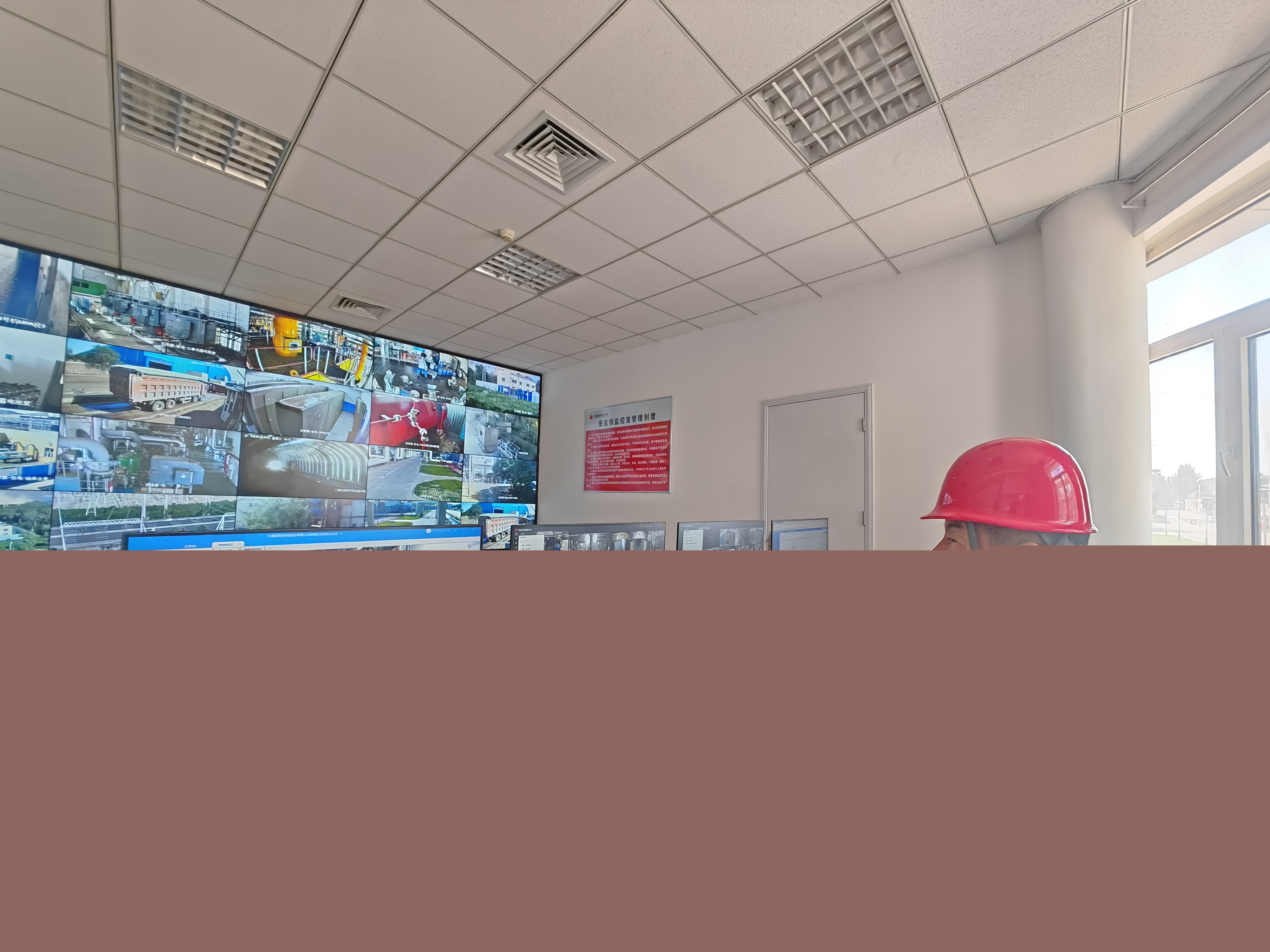 1691393877553083246.jpg 1(1)——視頻監(jiān)控現(xiàn)場安全情況.jpg