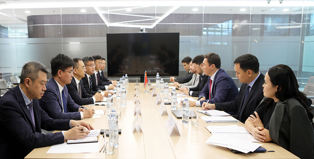 1727426075480018337.jpg 2.jpg